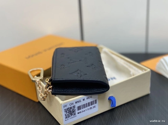 WIS LOUIS WALLET-11*7*1.5cm Noa VUITTON 0801